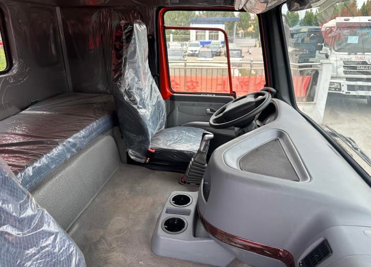 Remanufacturing Sinotruk Howo 8×4 12 Wheeler Dump Truck 7 Sinotruk Tipper Truck Remanufacturing