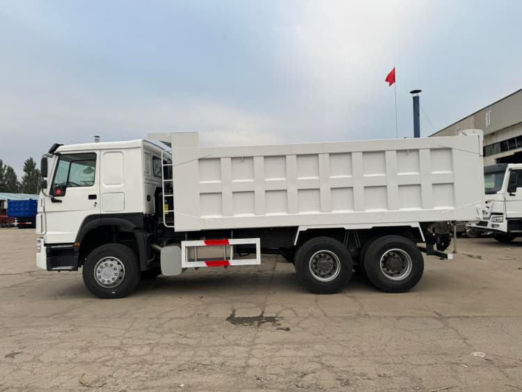 Reman Sinotruk Howo 6x4 Tipper Truck 3 Heavy Duty Sinotruk Howo 6x4 Truck Tipper Remanufacturing