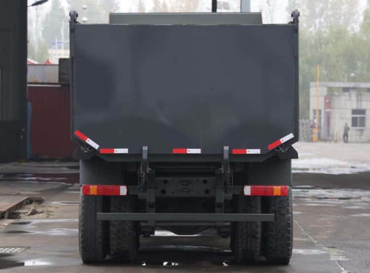 Reman Howo 8x4 Tipper Truck U Shape Cargo Box 7 Sinotruk Howo 8x4 Tippers Truck Remanufacturing Process