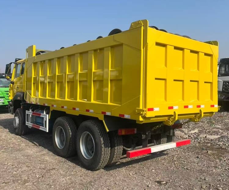 Reman Howo NX 10 Wheel Tipper Truck 6 Sinotruk Howo NX 10 Wheel Reman Truck Tipper for Sale Price