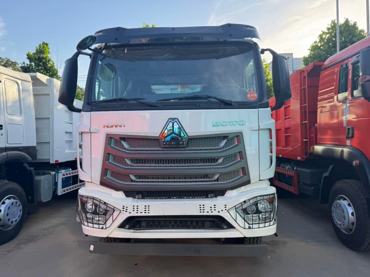 Reman Howo NX Tipper Truck 10 Wheeler 4 Chinese Reman Tipper Truck CNHTC Sinotruk Howo NX 10 Wheelers for Sale