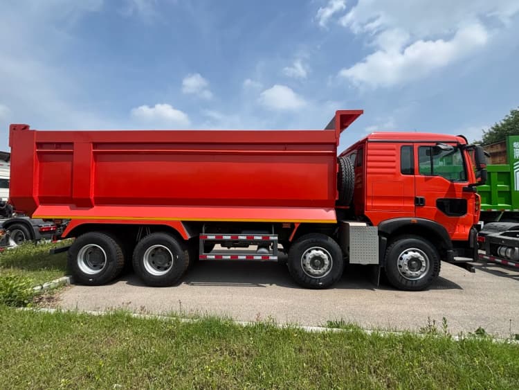 Reman Howo TX Tipper Truck 8x4 4 Sinotruk TX 8x4 Reman Heavy Tipper Truck for Sale