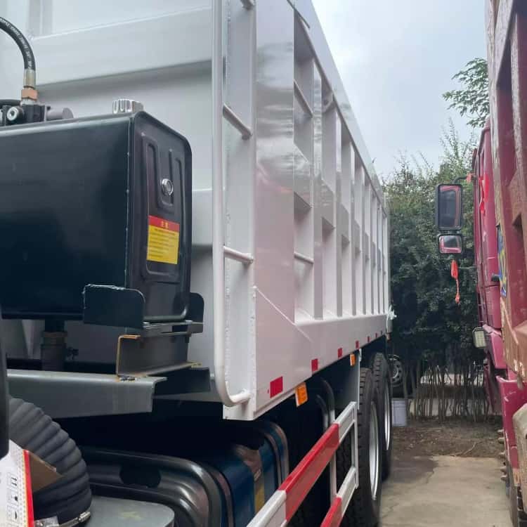 Reman Howo NX 371 10 Wheel Tipper Lorry 4 Sinotruk NX Reman Tipper Lorry 10 Wheel for Sale