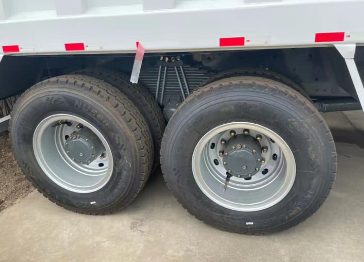 Reman Howo NX 371 10 Wheel Tipper Lorry 5 Sinotruk NX Reman Tipper Lorry 10 Wheel for Sale